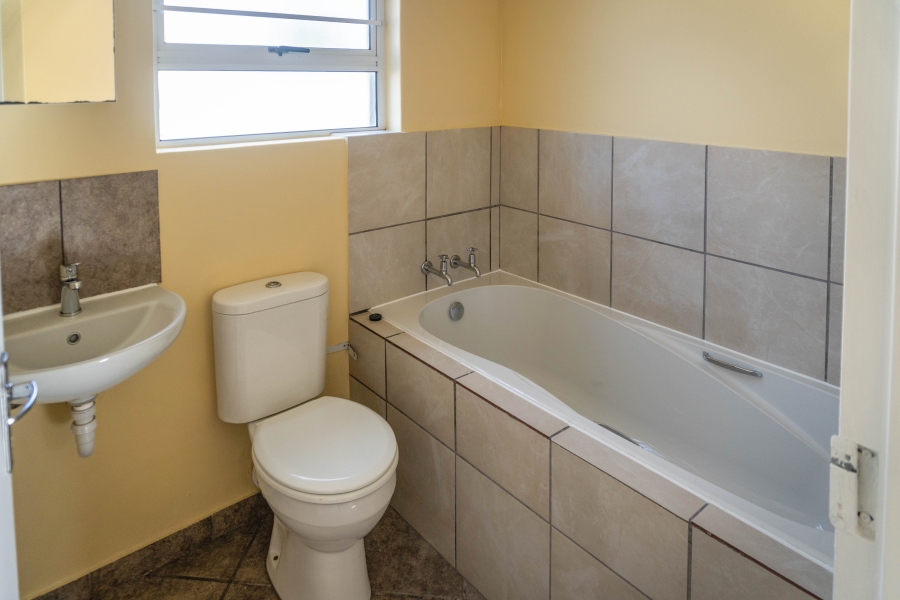 2 Bedroom Property for Sale in Sunset Glen Western Cape
